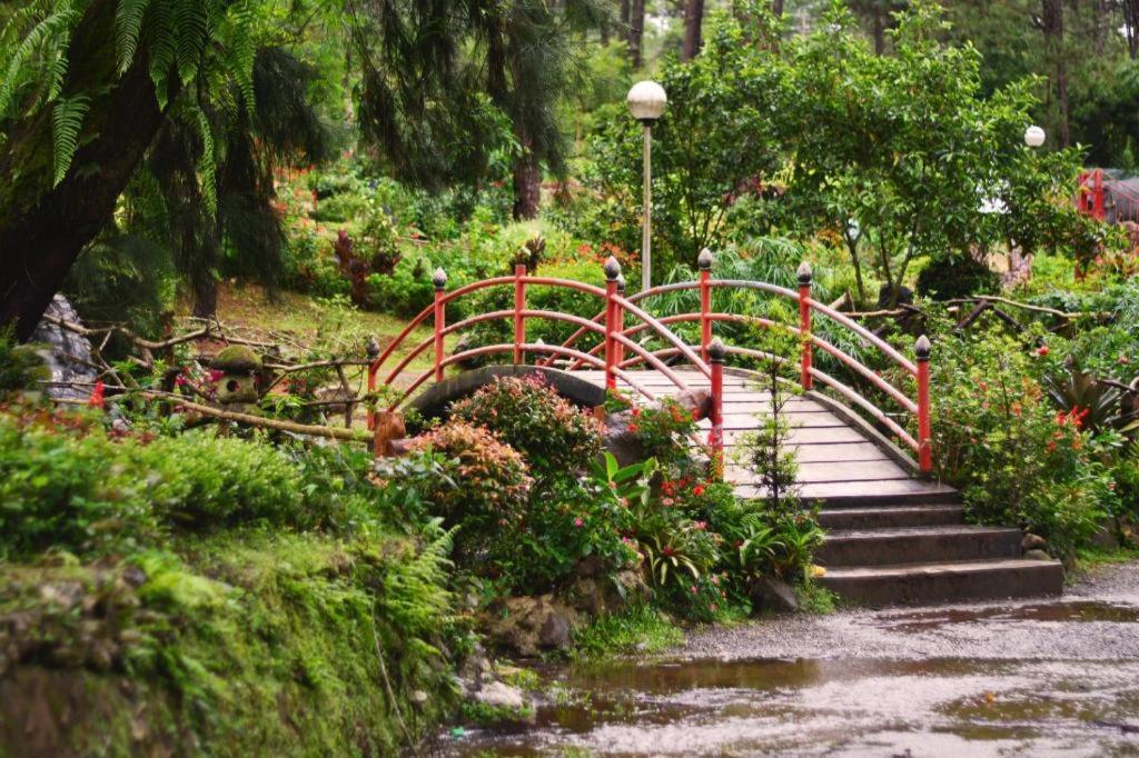 Mountain Lodge And Restaurant Baguio City Eksteriør bilde
